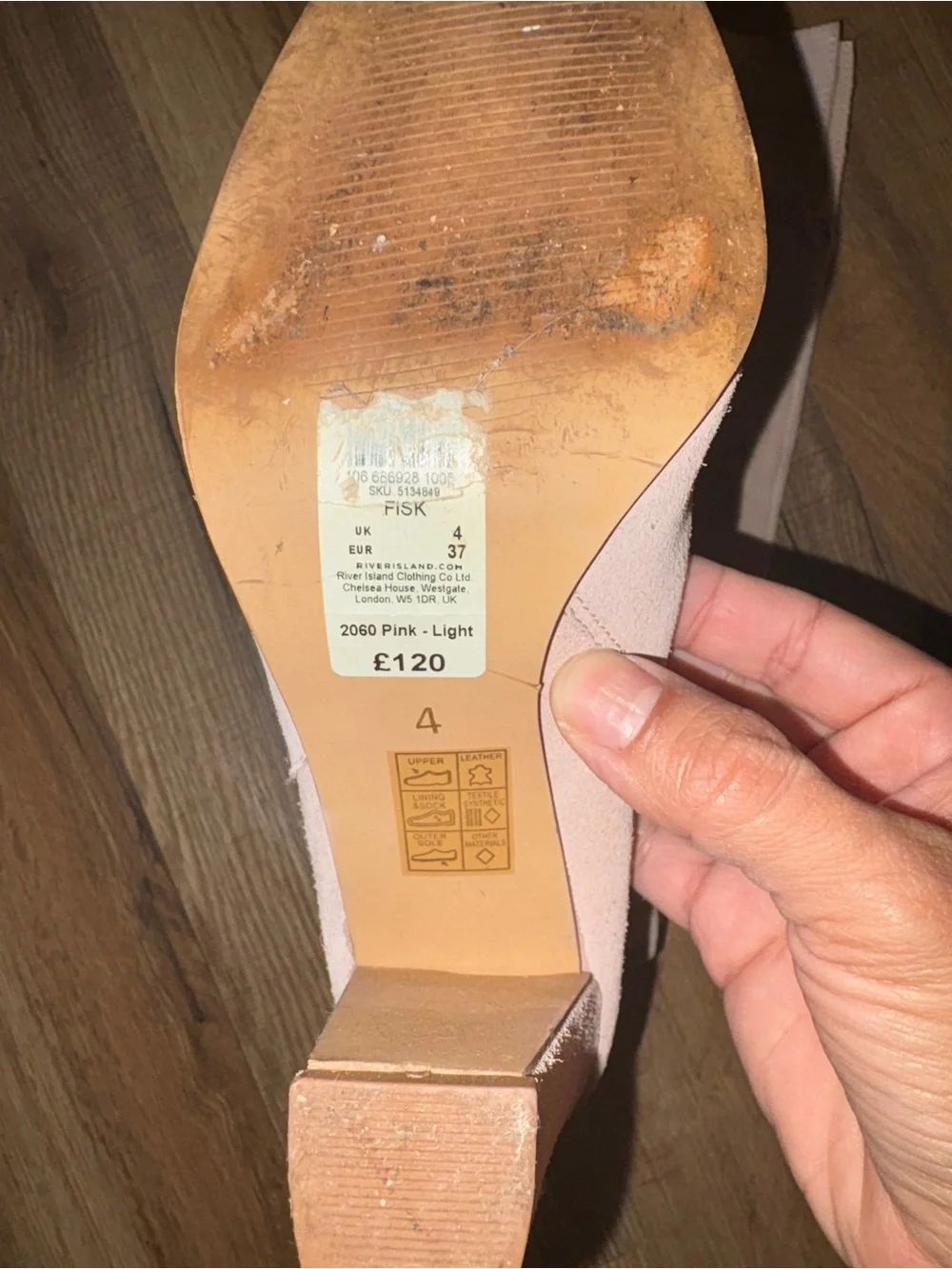 ASOS marks scuffs
